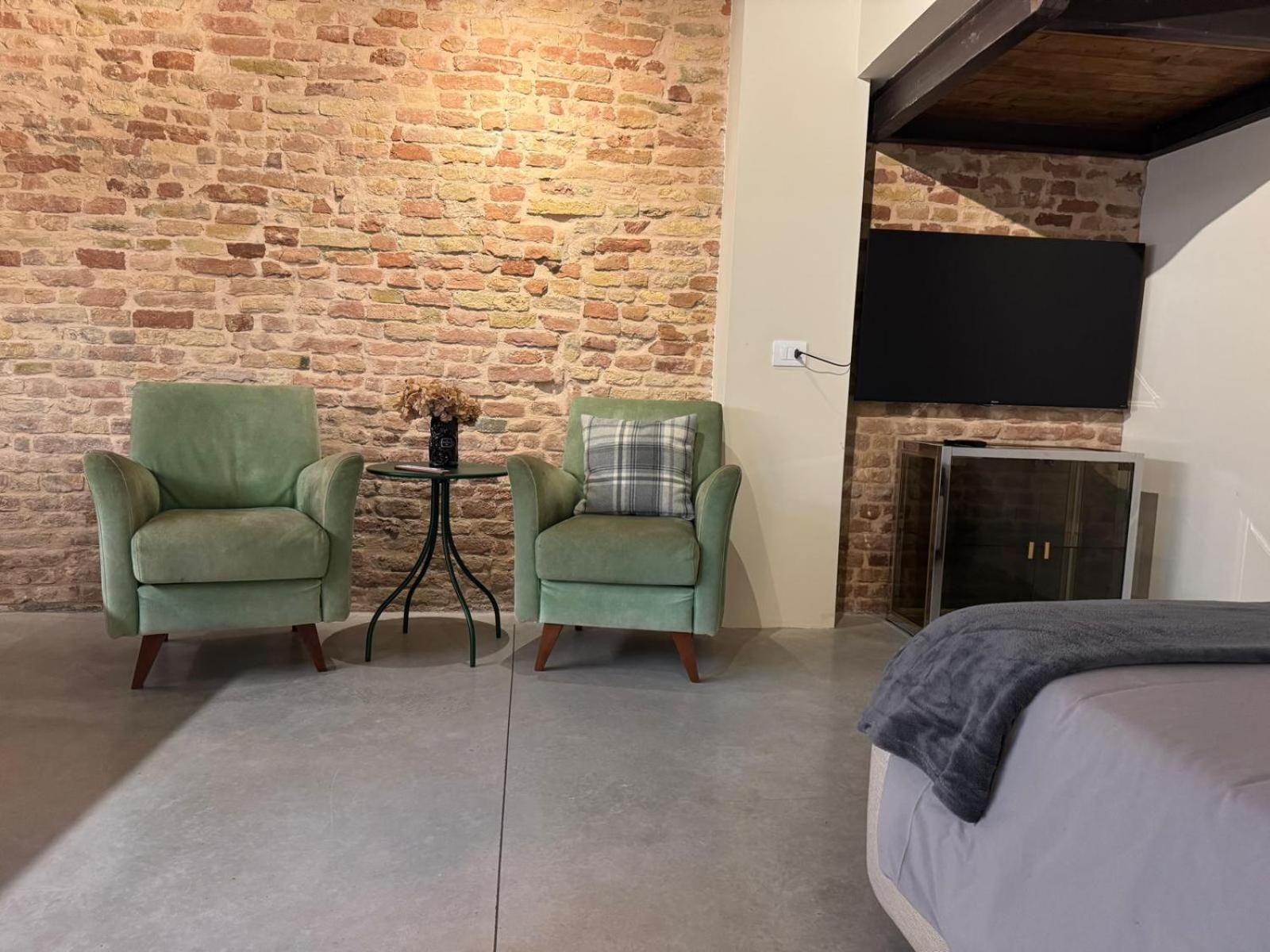 Noua Luxury Studio Apartments رافيننا المظهر الخارجي الصورة